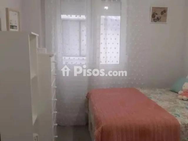 Piso en alquiler en Núcleo Urbano