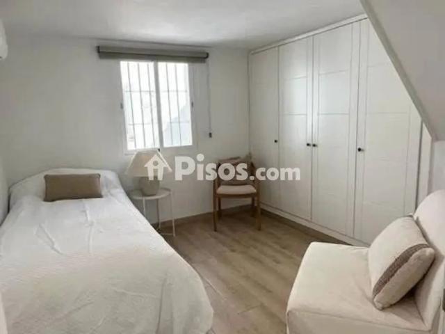 Piso en alquiler en Nueva Andalucía Centro