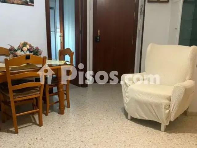Piso en alquiler en Nuevo Portil