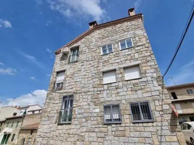 Piso en alquiler en Navaluenga
