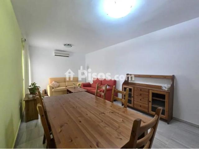 Piso en alquiler en Noreste