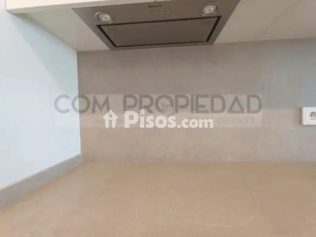 Piso en alquiler en Nou Llevant