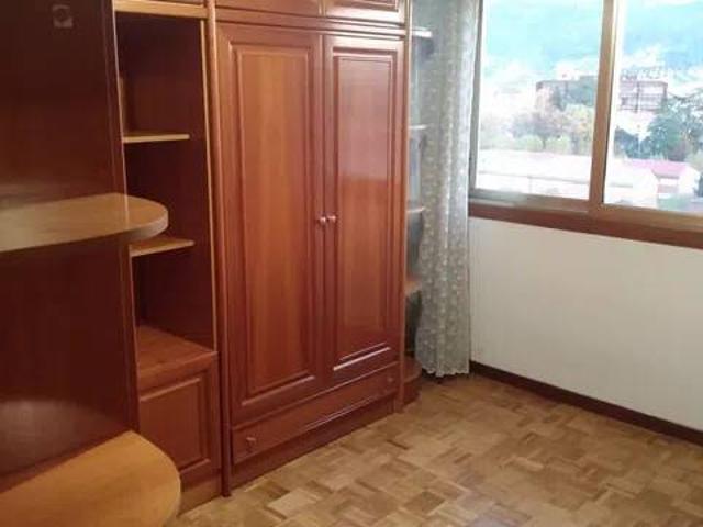 Piso en Alquiler en Ourense