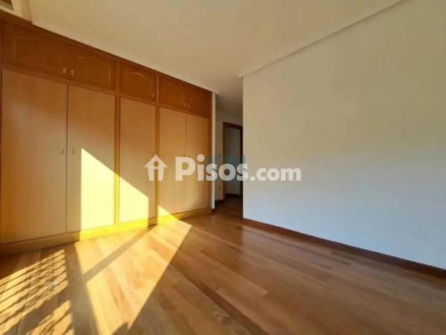 Piso en alquiler en Ourense Capital