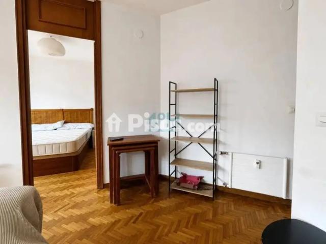 Piso en alquiler en Ourense Capital