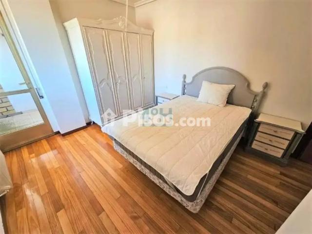 Piso en alquiler en Ourense Capital
