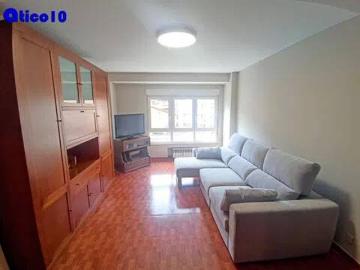 Piso en Alquiler en Oviedo