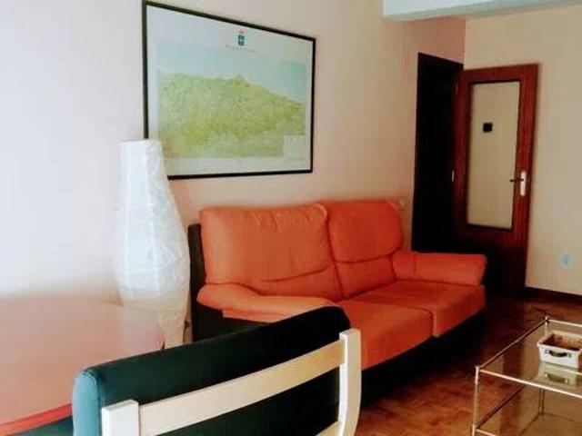 Piso en Alquiler en Oviedo
