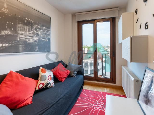 Piso en alquiler en Oviedo de 40 m2 REF:50216