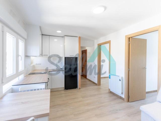 Piso en alquiler en Oviedo de 48m2 REF:11538