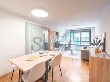 Piso en alquiler en Oviedo de 51m2 REF:140206
