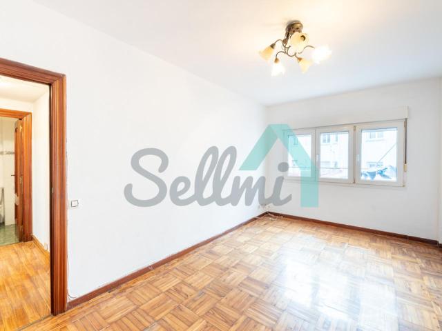 Piso en alquiler en Oviedo de 74m2 REF:15031