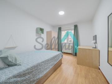 Piso en alquiler en Oviedo de 74m2 REF:17914