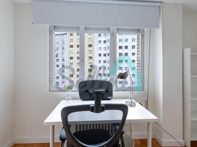 Piso en alquiler en Oviedo de 108m2 REF:14113