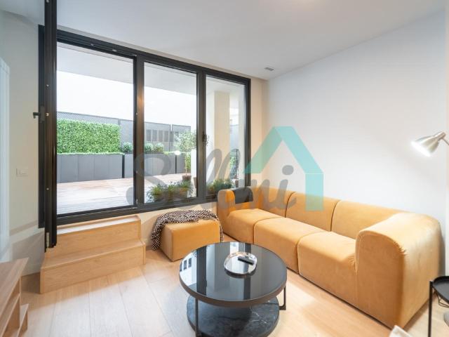 Piso en alquiler en Oviedo de 111m2 REF:70173