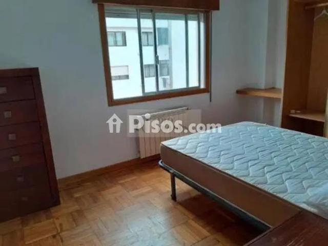 Piso en alquiler en O Castro