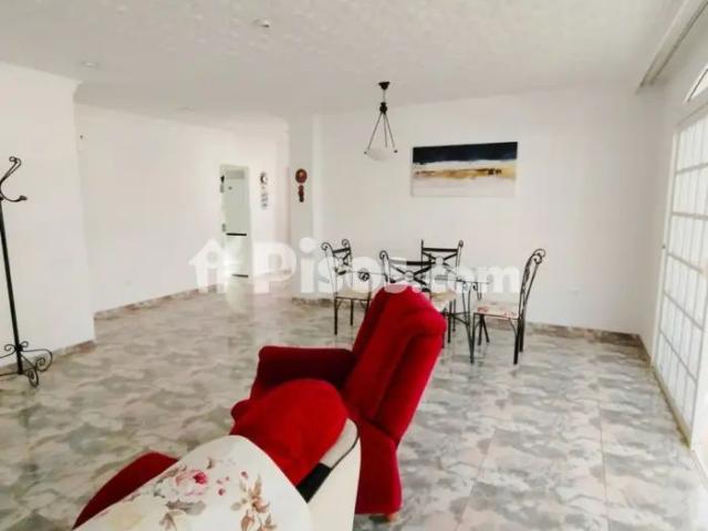 Piso en alquiler en Oasis