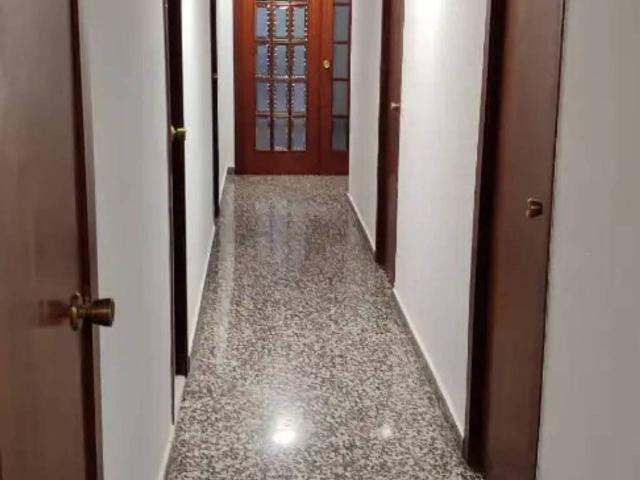 Piso en Alquiler en Oliva