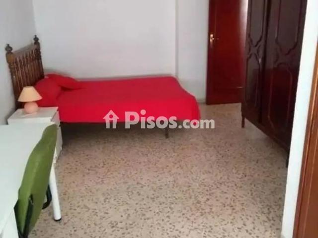 Piso en alquiler en Oliveros Altamira Barrio Alto
