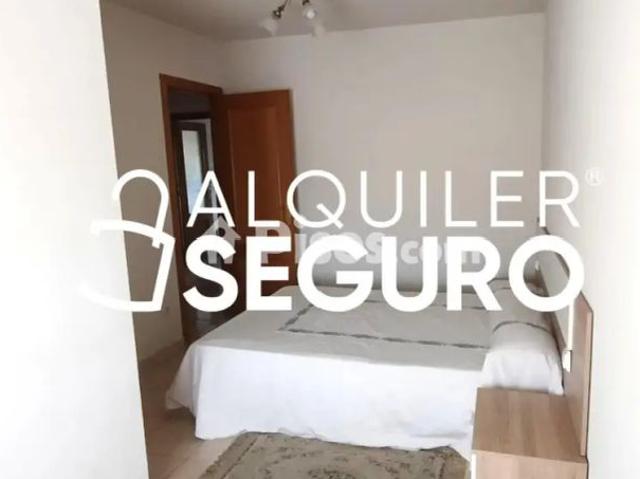 Piso en alquiler en Olmedo