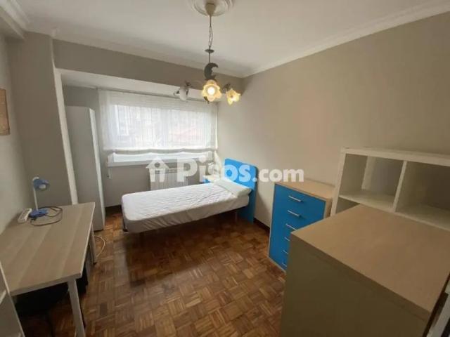 Piso en alquiler en Os Mallos A Falperra