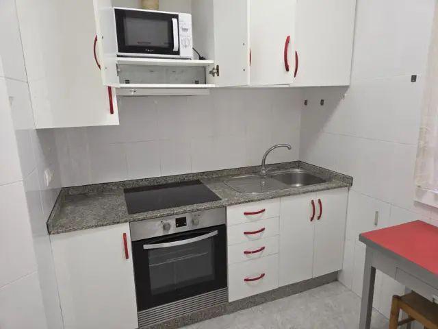 Piso en alquiler en Os Mallos A Falperra