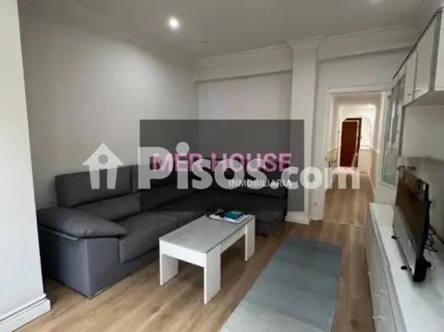 Piso en alquiler en Avd La Paz
