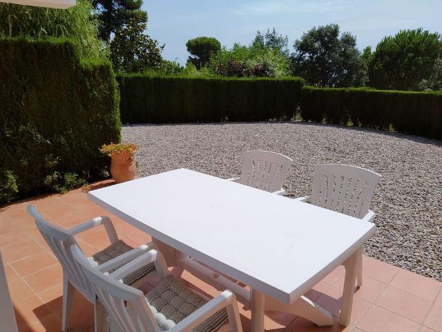 Piso en alquiler en avenida Costa Brava, Palafrugell, de 55 m² 2 habitaciones por 1.800