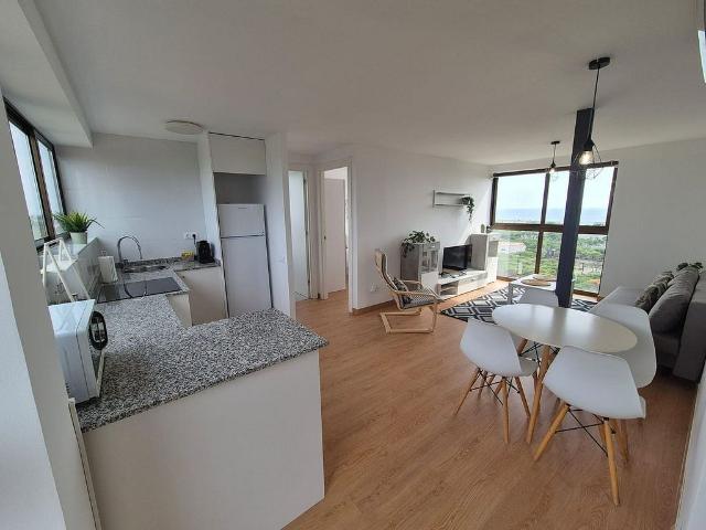 Piso en alquiler en avenida D'europa, Gavà, de 35 m² 1 habitación por 1.350