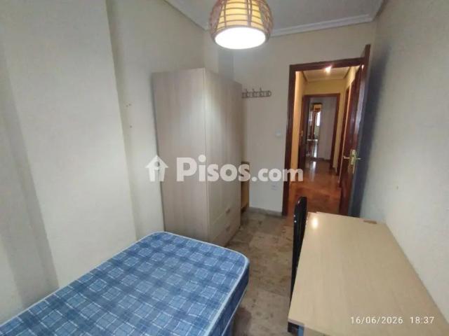 Piso en alquiler en Avenida de Andalucía, cerca de Calle del Pintor Francisco Quero de Miguel