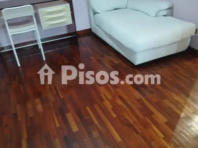 Piso en alquiler en Avenida de Buenos Aires, 105, cerca de Calle Camino Caneiro