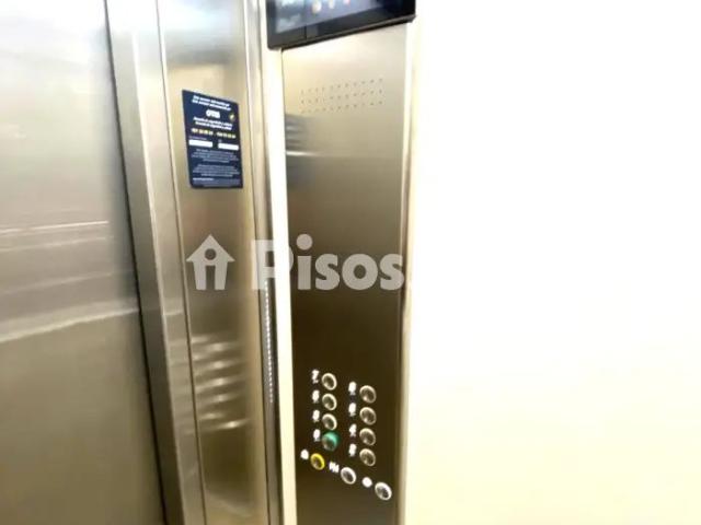 Piso en alquiler en Avenida de García Barbón, 103, cerca de Calle de la Eira