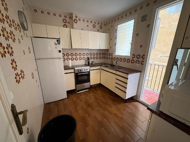 Piso en alquiler en avenida De Josep Tarradellas, Barcelona, de 80 m² 3 habitaciones por 1.433