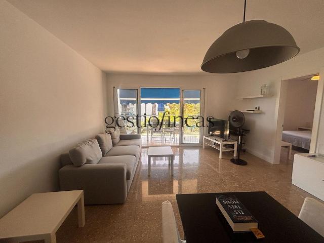 Piso en alquiler en avenida De la Diputació, Cambrils, de 75 m² 3 habitaciones por 800
