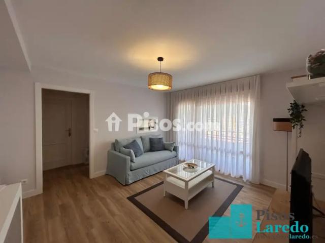 Piso en alquiler en Avenida de la Libertad, cerca de Calle de la República de Honduras