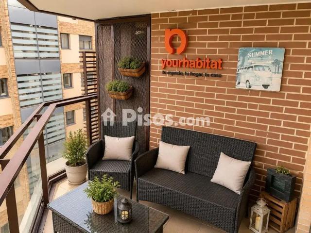 Piso en alquiler en Avenida de la Paz