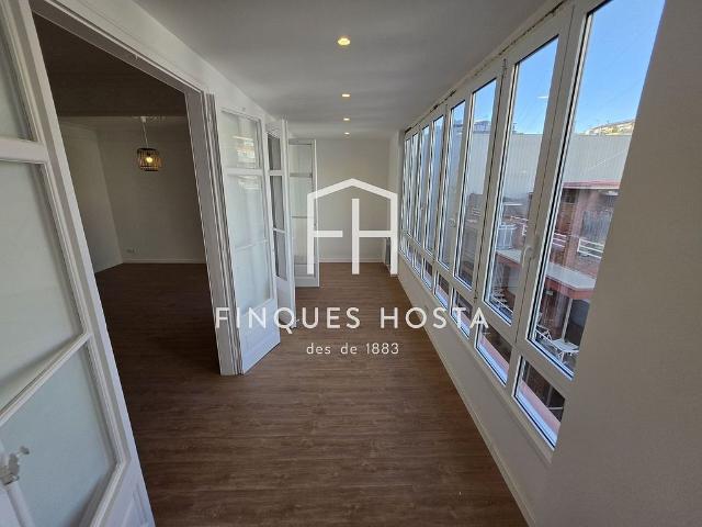 Piso en alquiler en avenida De la República Argentina, Barcelona, de 152 m² 4 habitaciones por 2.713