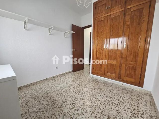 Piso en alquiler en Avenida de Nazaret