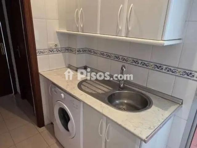 Piso en alquiler en Avenida de Reina Mercedes
