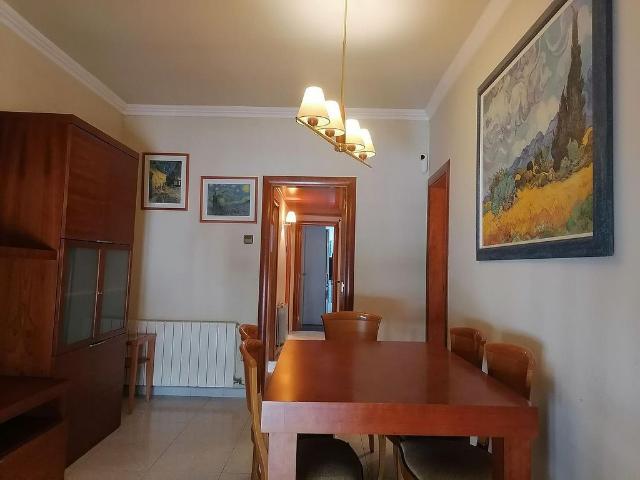Piso en alquiler en avenida De Tomàs Giménez, Hospitalet de Llobregat, L´, de 58 m² 2 habitaciones por 951