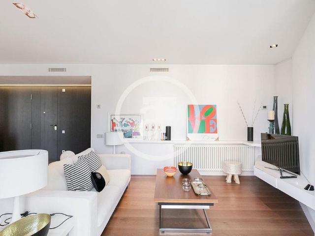 Piso en alquiler en avenida D'esplugues, Barcelona, de 176 m² 3 habitaciones por 2.950