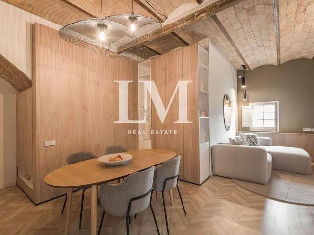 Piso en alquiler en avenida Diagonal, Barcelona, de 58 m² 1 habitación por 2.400