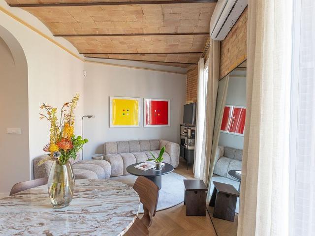 Piso en alquiler en avenida Diagonal, Barcelona, de 80 m² 2 habitaciones por 2.500