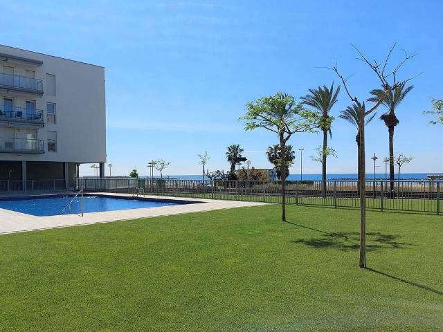 Piso en alquiler en avenida Jaume I, Cubelles, de 67 m² 2 habitaciones por 955