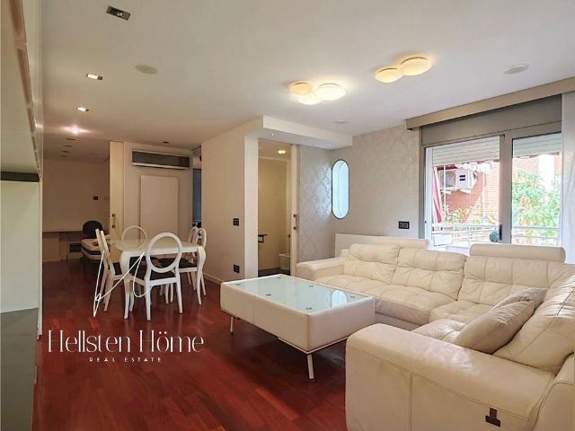 Piso en alquiler en avenida Santa Coloma, Santa Coloma de Cervelló, de 104 m² 2 habitaciones por 1.250