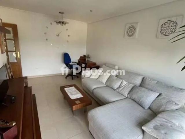 Piso en alquiler en Avenida Rafael Fernández Cardoso