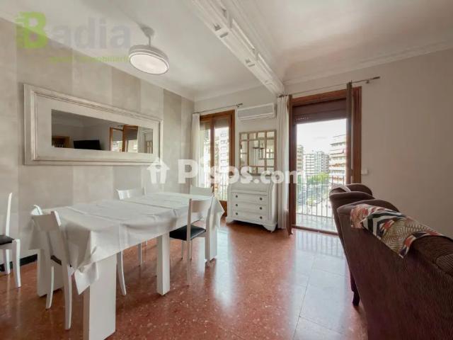 Piso en alquiler en Avinguda de Balmes