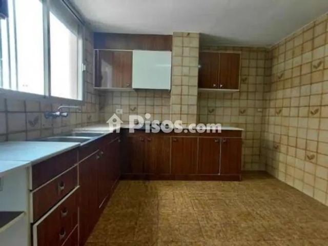 Piso en alquiler en Avinguda de Pere IV