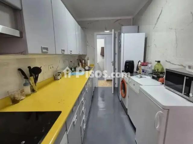 Piso en alquiler en Ávila Capital