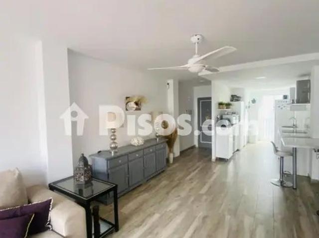 Piso en alquiler en Aguadulce Sur